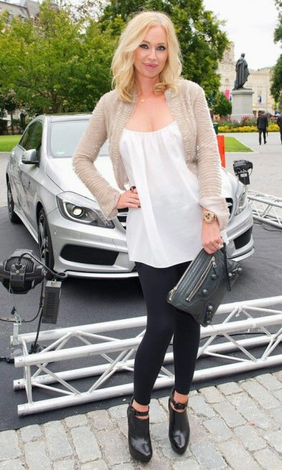 Isabel Adrian på Mercedes-Benz Fashion Week i Stockholm 27 augusti 2012. Isabel Adrian på Mercedes-Benz Fashion Week i Stockholm 27 augusti 2012.
