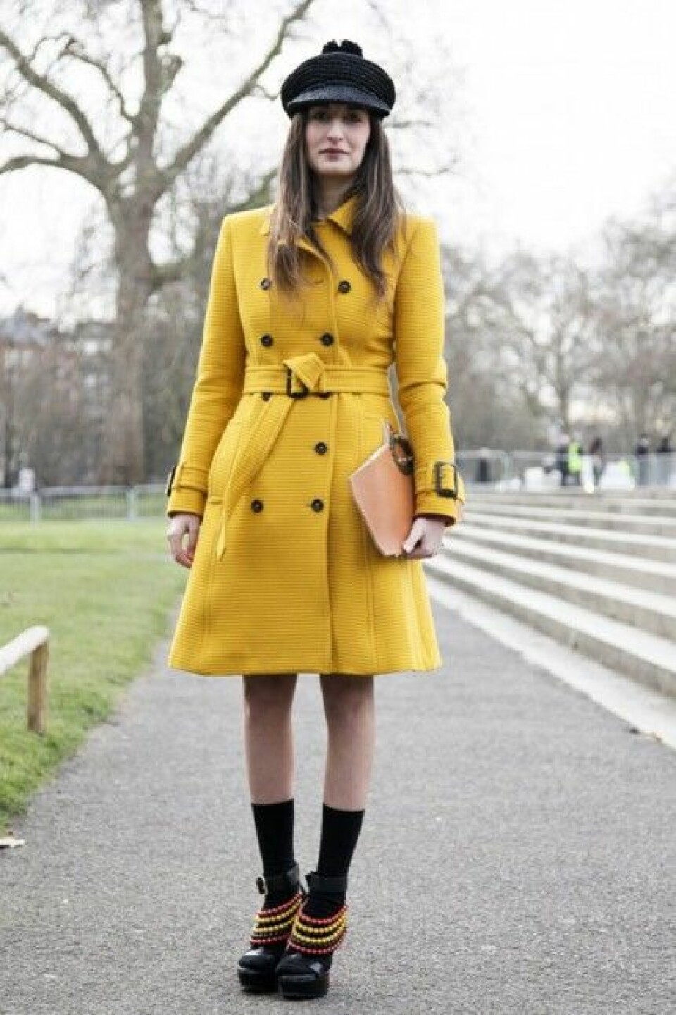 Streetstyle: 5 sätt att styla den färgglada kappan