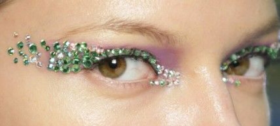 Christian Diors kristallgnistrande bling-bling-makeup, så gör du