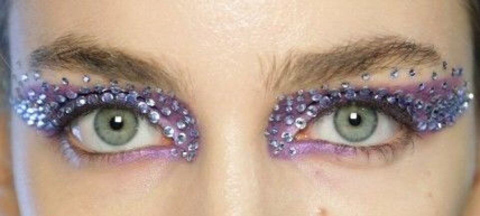 Christian Diors kristallgnistrande bling-bling-makeup, så gör du