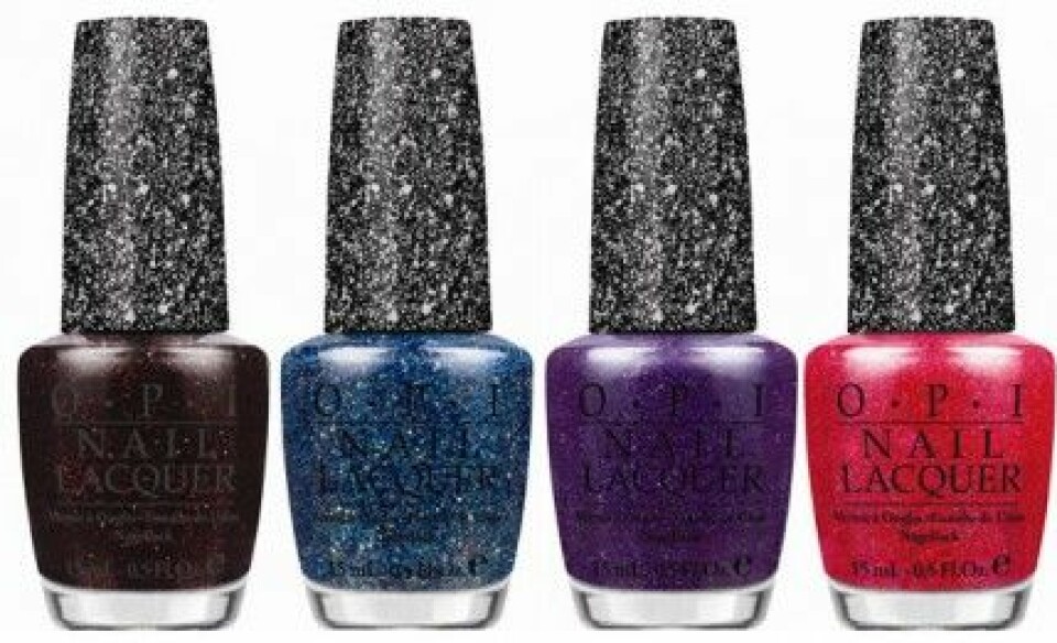 Mariah Carey gör nagellack med 'flytande sand' för OPI