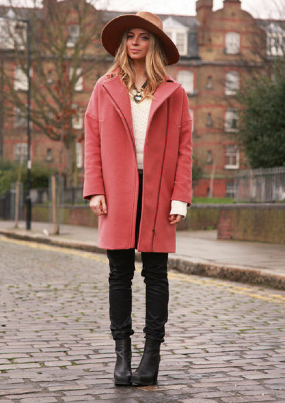 Facehunter plåtar streetstyle för Esprit Denim