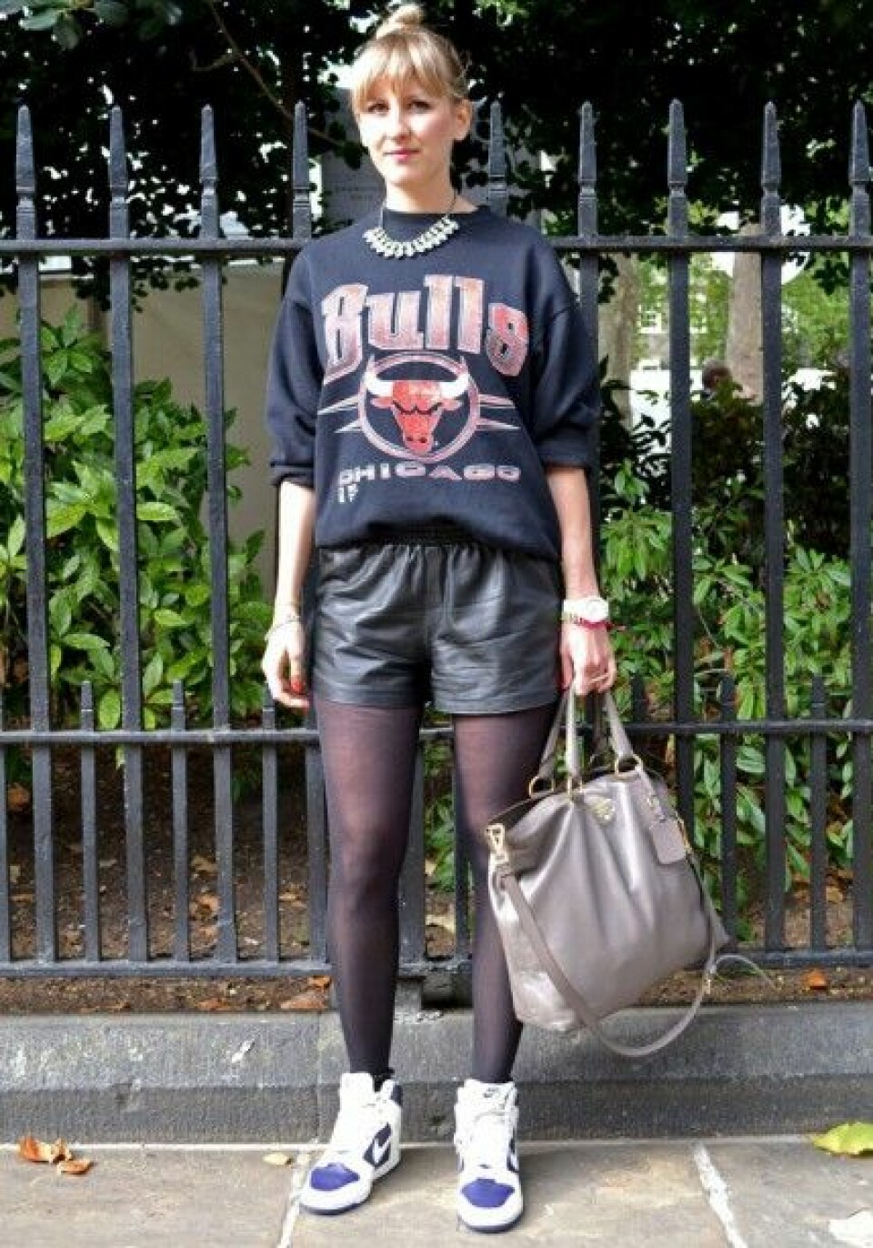 Streetstyle: 4 sätt att styla collegetröjan