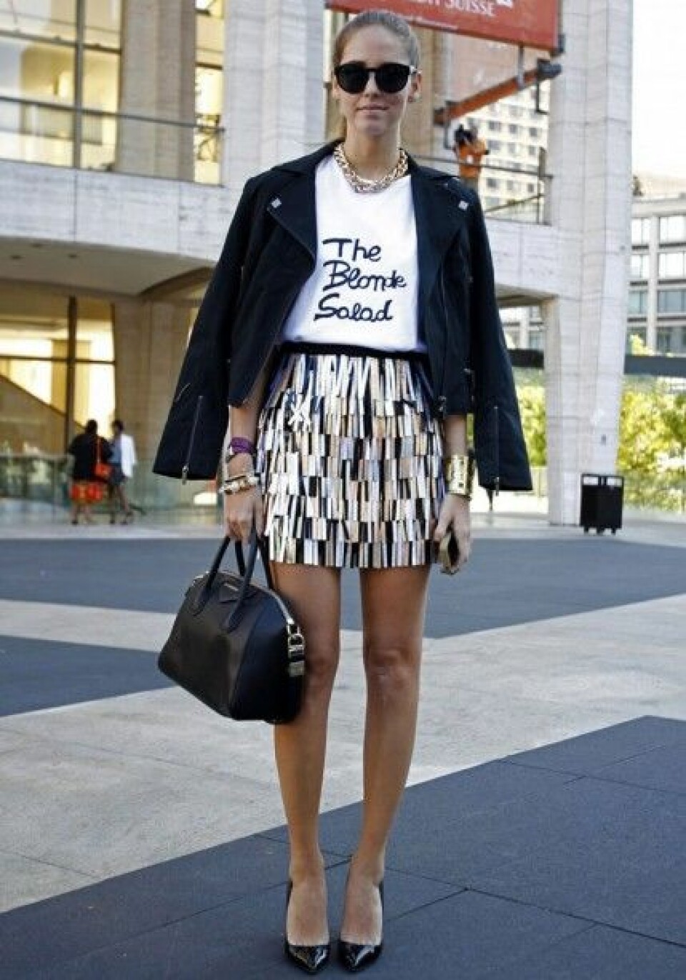 Streetstyle: 4 sätt att styla statement-tröjan