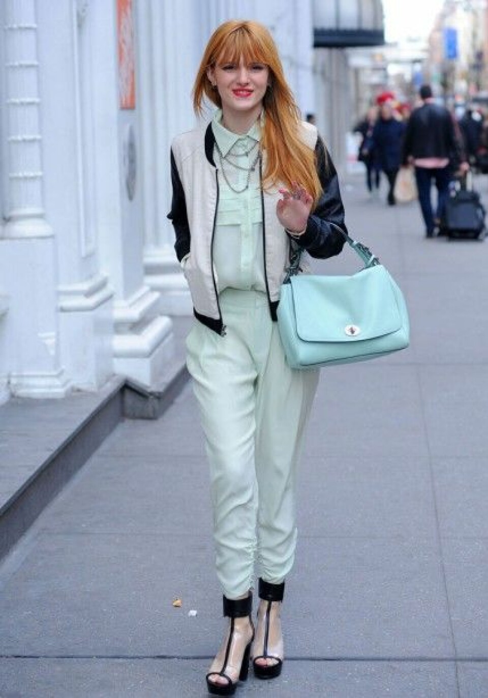 Stilikonen Bella Thorne: 'Jag vill visa vem jag är genom mina kläder'