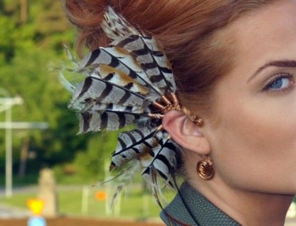 Maxinne i sin favoritaccessoar, earcuff. Maxinne i sin favoritaccessoar, earcuff.