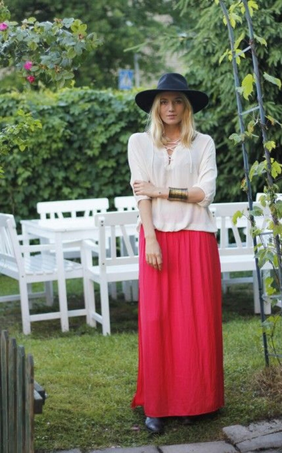 Boho-chic i långkjol. Boho-chic i långkjol.