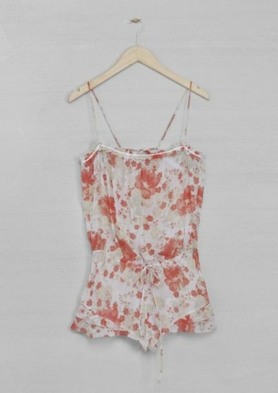 Claire Judge designar underklädskollektion för & Other Stories