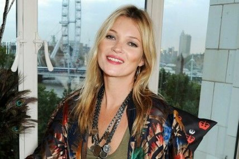 Kate Moss är glad att jobba med Topshop igen. Kate Moss är glad att jobba med Topshop igen.