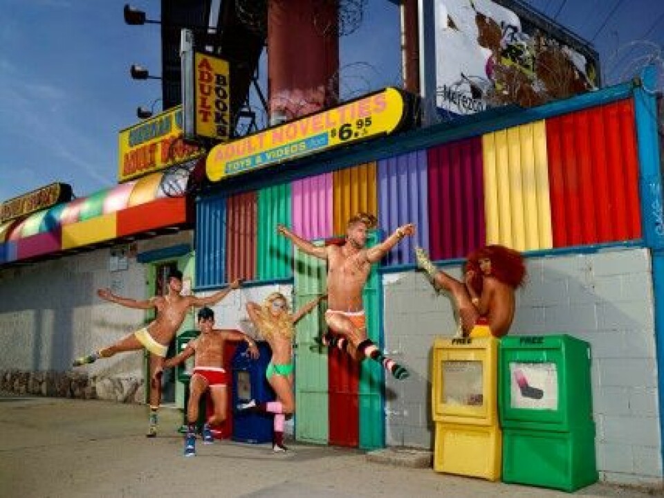 David LaChapelle fotar färglada strumpor åt Happy Socks