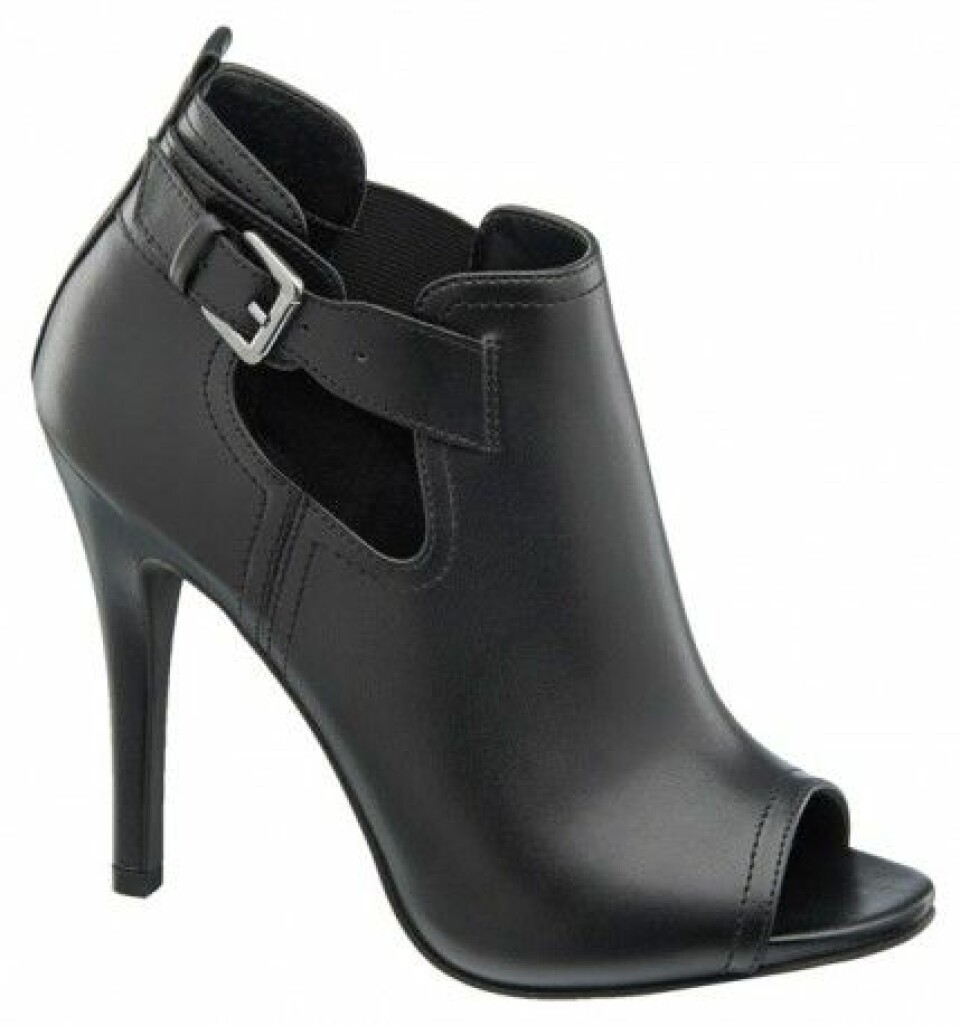 Blogger Collection by Caroline Blomst, 449 kr. Blogger Collection by Caroline Blomst, 449 kr.