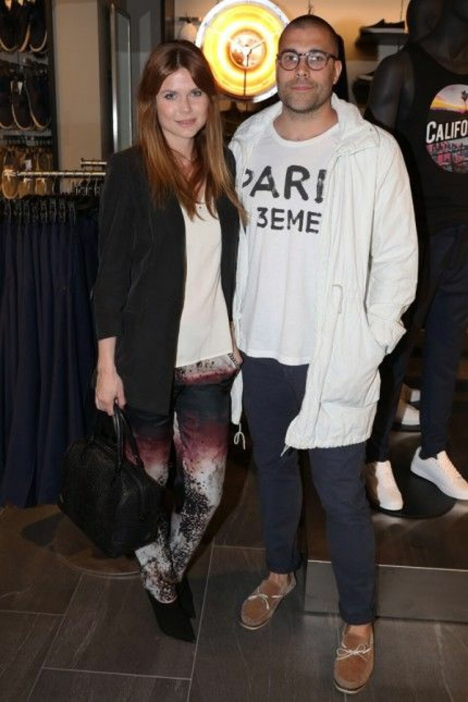 Designern Valerie Aflalo med sällskap. Designern Valerie Aflalo med sällskap.
