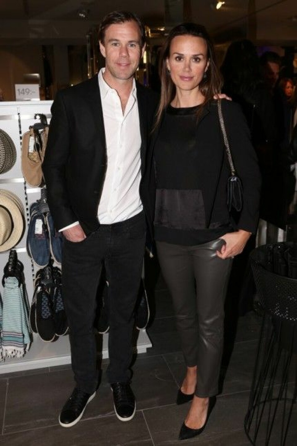 H&M:s VD Karl-Johan Persson med Leonie Persson. H&M:s VD Karl-Johan Persson med Leonie Persson.