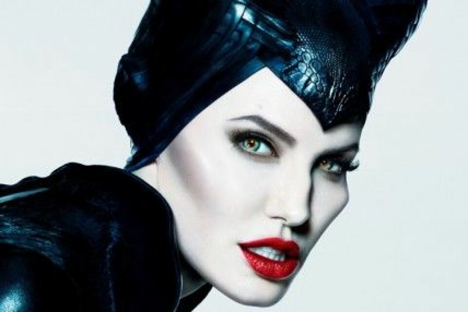 Angelina Jolie och Louboutin skapar spektakulära skor