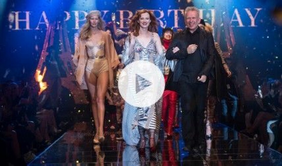 Karen Elson och Jean Paul Gaultier på Lindex visning. Karen Elson och Jean Paul Gaultier på Lindex visning.