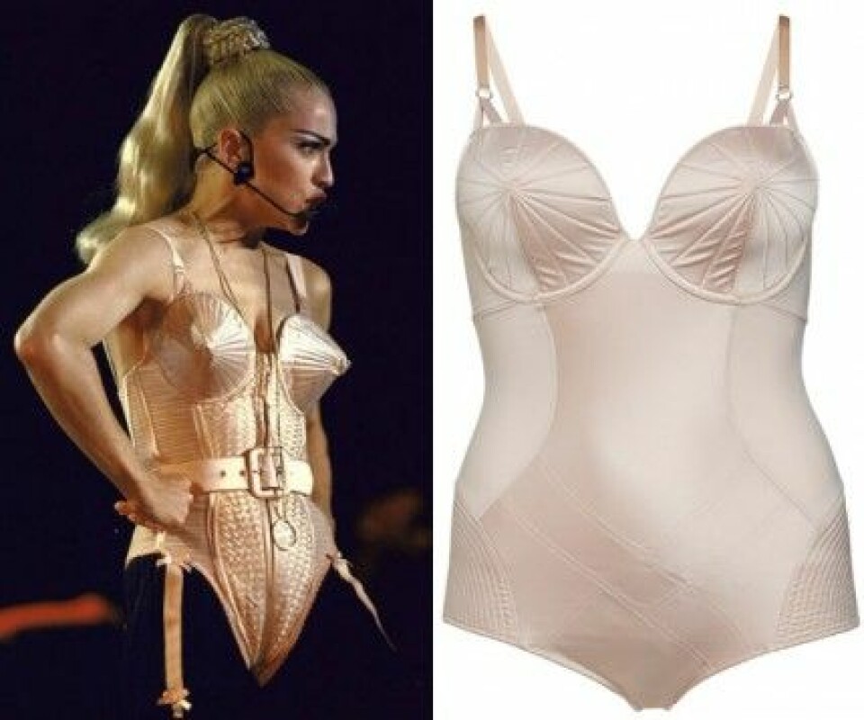 Madonna i Gaultiers originalkorsett till vänster. Korsetten för Lindex till höger. Madonna i Gaultiers originalkorsett till vänster. Korsetten för Lindex till höger.