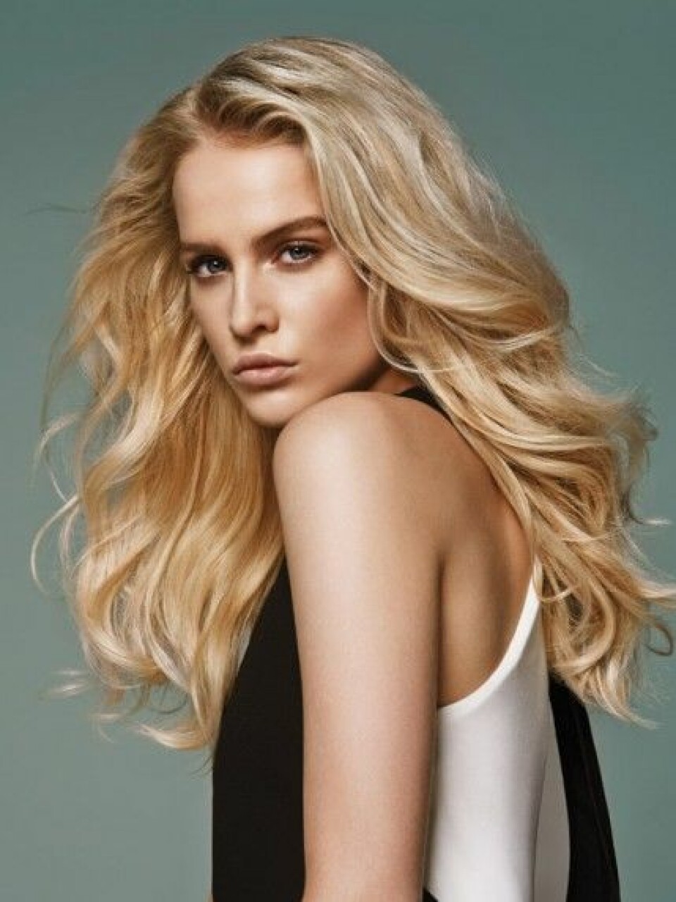 Lockar gjorda med Soft Curl Tong från ghd. Lockar gjorda med Soft Curl Tong från ghd.