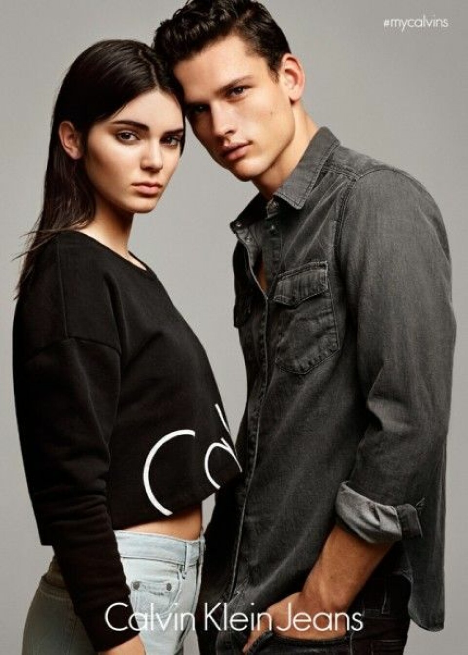 Kendall Jenner ansiktet utåt för Calvin Klein Jeans