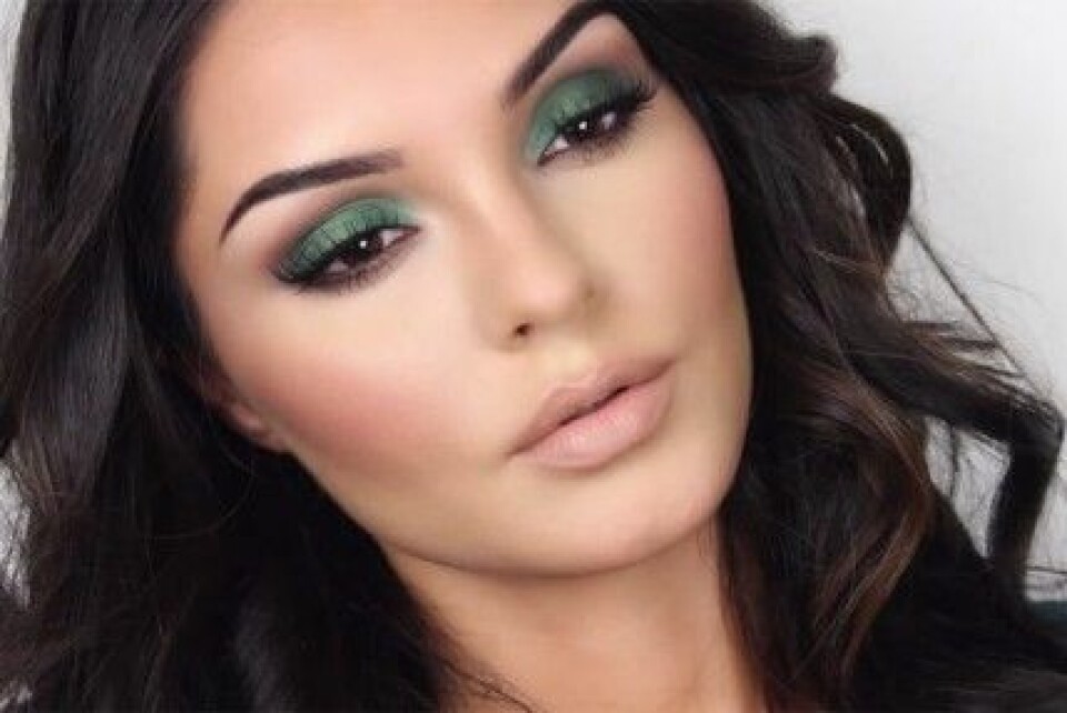 VIDEO-tutorial: Så framhäver du dina bruna ögon