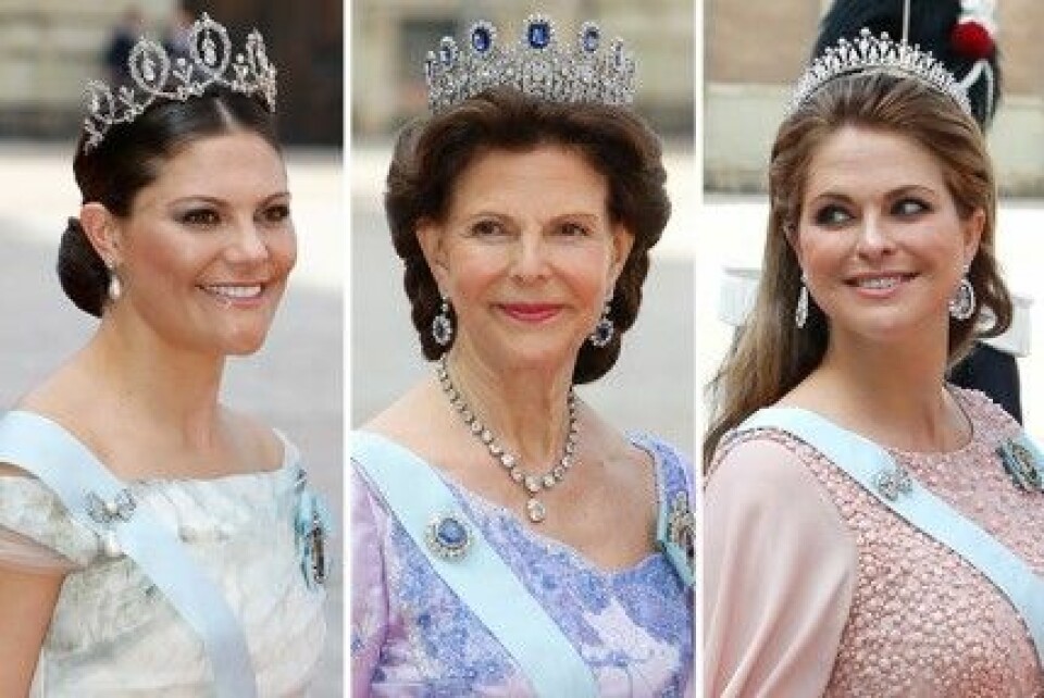 Kronprinsessan Victoria, drottning Silvia och prinsessan Madeleine. Kronprinsessan Victoria, drottning Silvia och prinsessan Madeleine.