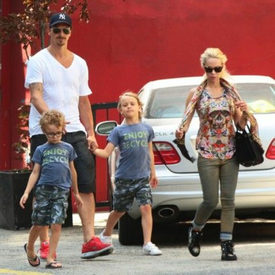 Zlatan, Helena och sönerna Maximilian och Vincent. Zlatan, Helena och sönerna Maximilian och Vincent.