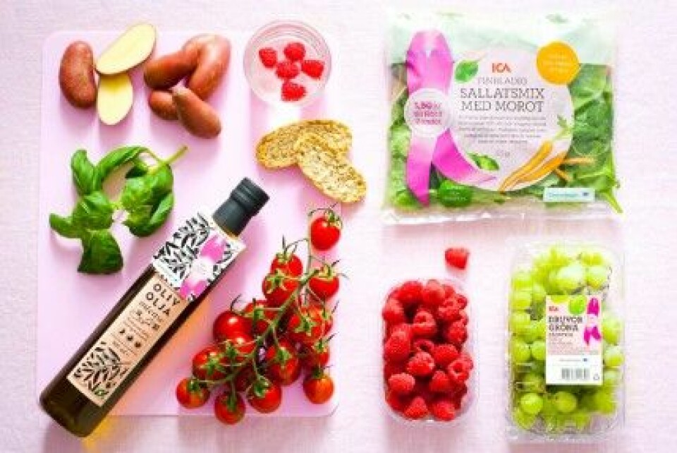 Shoppa rosa produkter och stötta Rosa Bandet