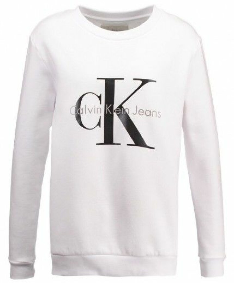 12 trendiga collegetröjor med tryck (i butik nu!)