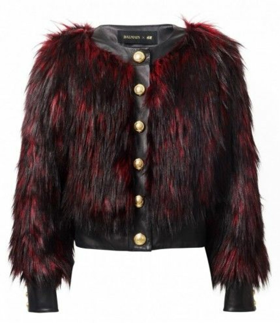 Se alla plagg och accessoarer från Balmain x H&M