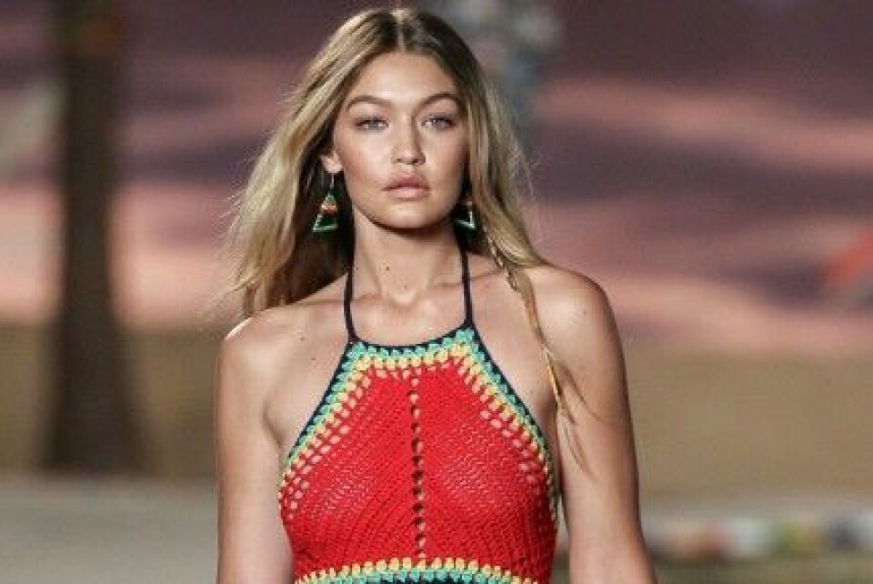Gigi Hadid under Hilfigers visning tidigare i år. Gigi Hadid under Hilfigers visning tidigare i år.