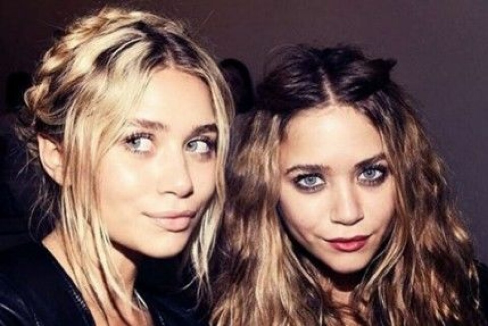 Mary-Kate och Ashley Olsen är hejare på flätor i olika former. Mary-Kate och Ashley Olsen är hejare på flätor i olika former.