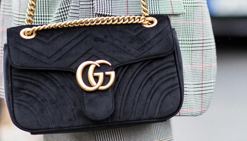 Detaljerna som avslöjar att designerväskan är en kopia