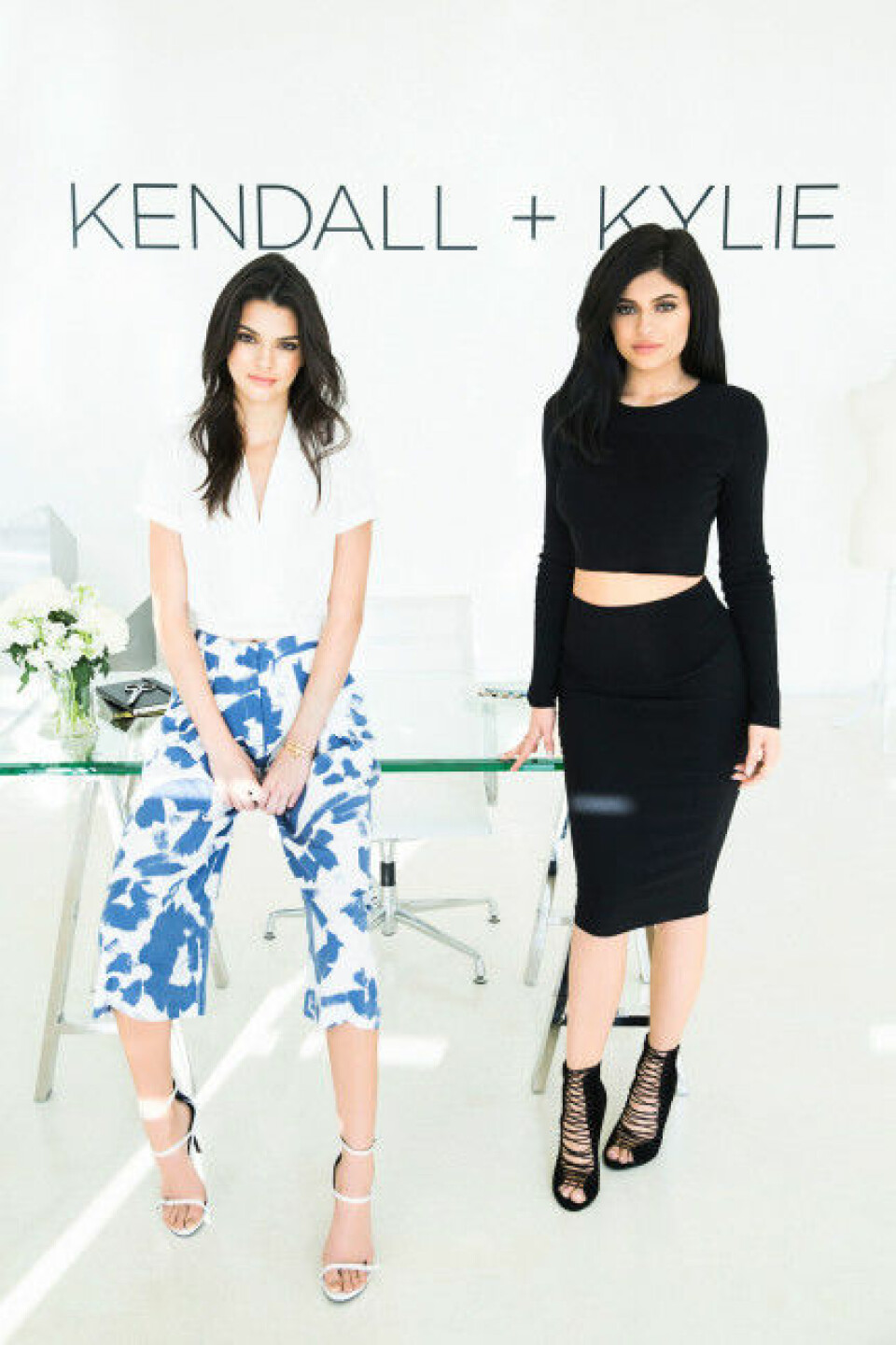 Se bilderna från Kendall och Kylie Jenners nya kollektion