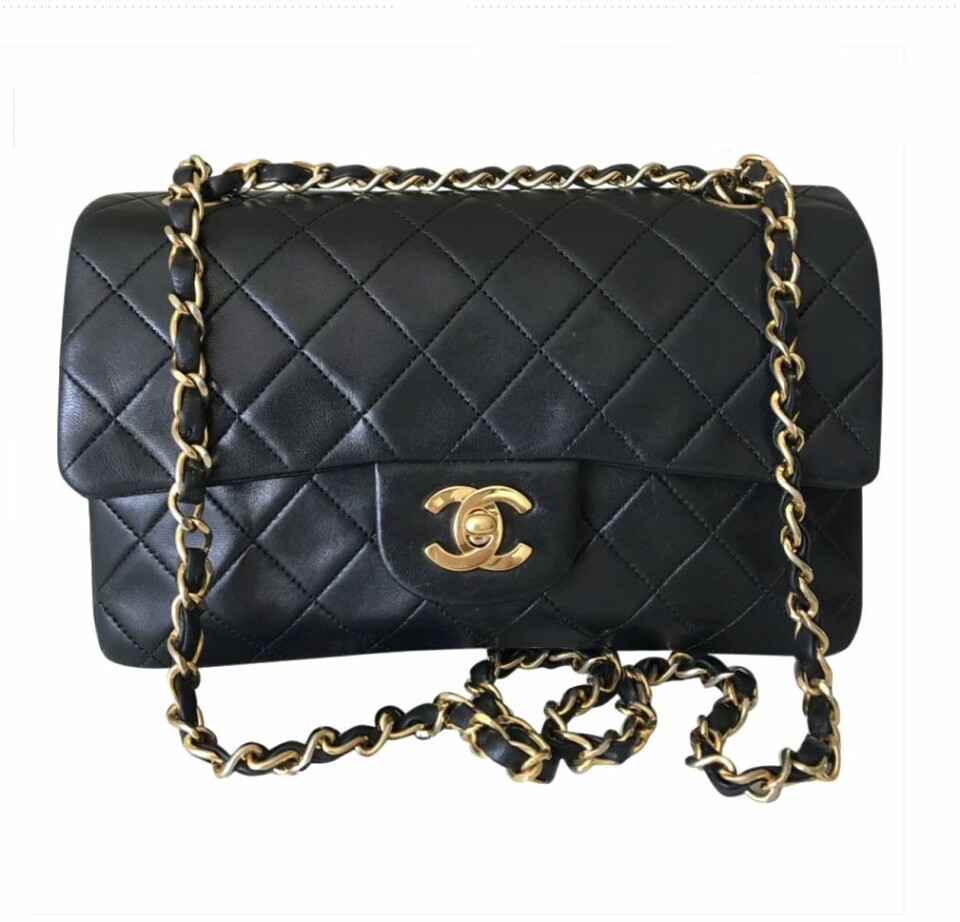 1. Den absolut mest populära väskan att shoppa second hand är klassikern Chanel Timeless.