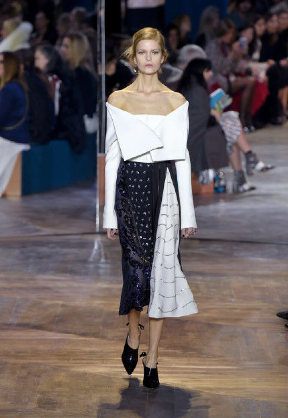 Se alla looks från Christian Dior Haute Couture SS16