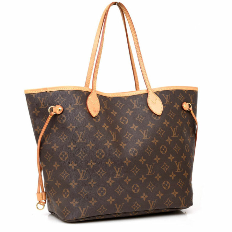 9. Snygg, praktisk och populär att shoppa second hand - Louis Vuitton Neverfull ligger på en niondeplats.