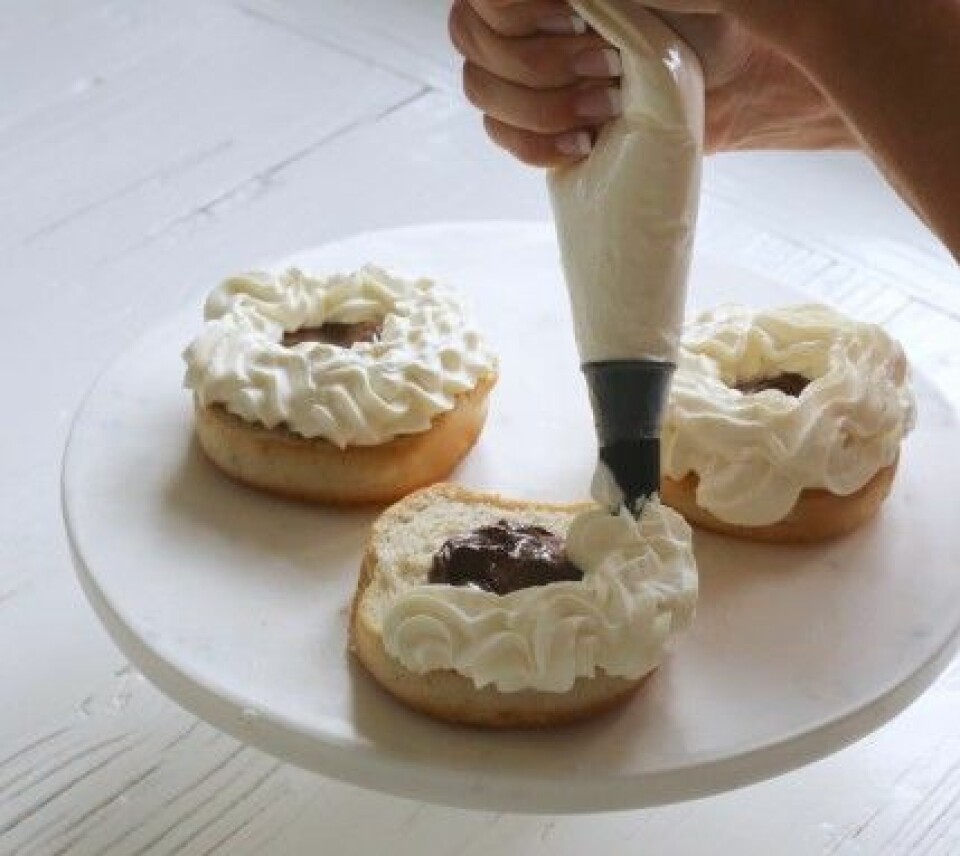 Gör goda nutellasemlor själv! Foto: Jennys Matblogg Gör goda nutellasemlor själv! Foto: Jennys Matblogg