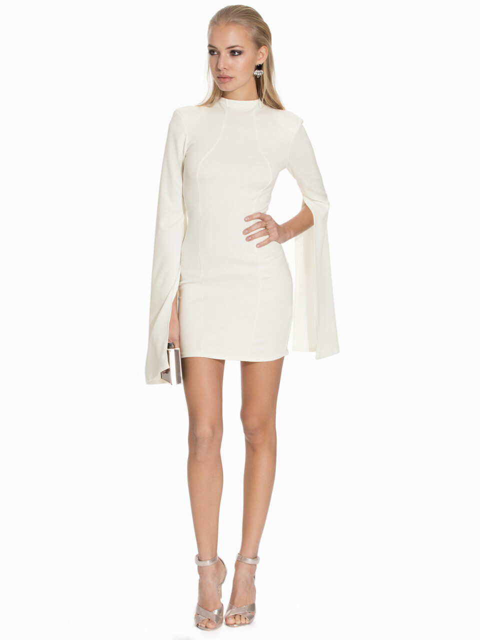 12 snygga vårplagg du borde unna dig i april