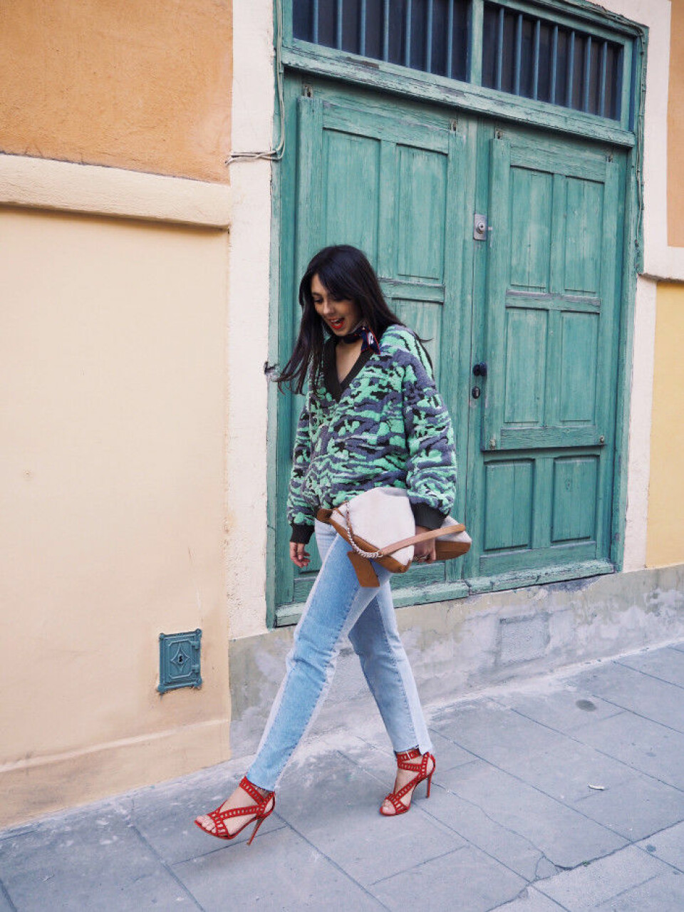 Hanna MW jobbar som stylist. Hanna MW jobbar som stylist.