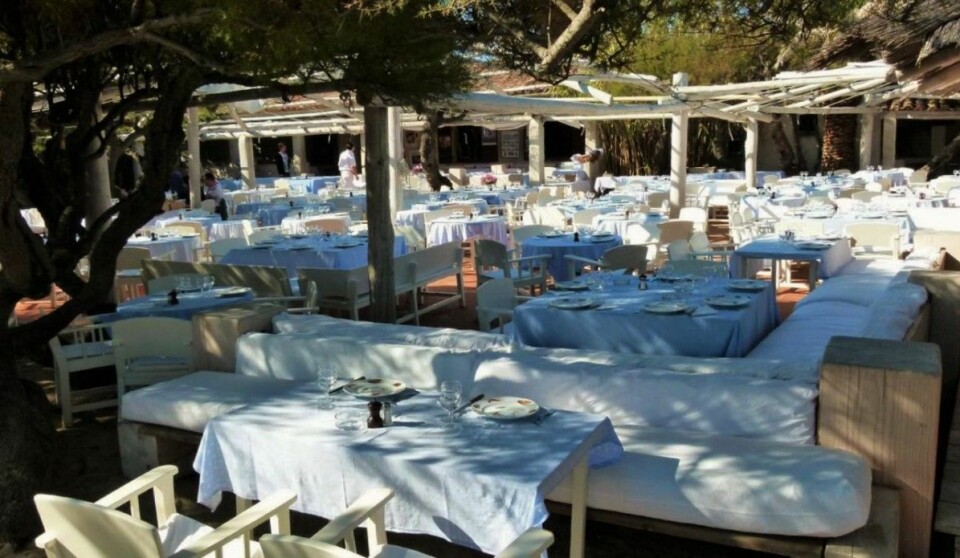 Le Club 55 i St. Tropez lockar kändisar under högsäsong. Le Club 55 i St. Tropez lockar kändisar under högsäsong.