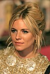 Efter att Sienna Miller visade upp sin tatuering bokade många tid på en studio…