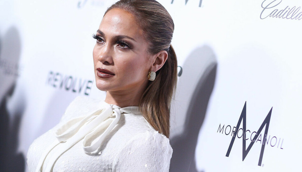 Jennifer Lopez släpper skokollektion med känd lyxdesigner