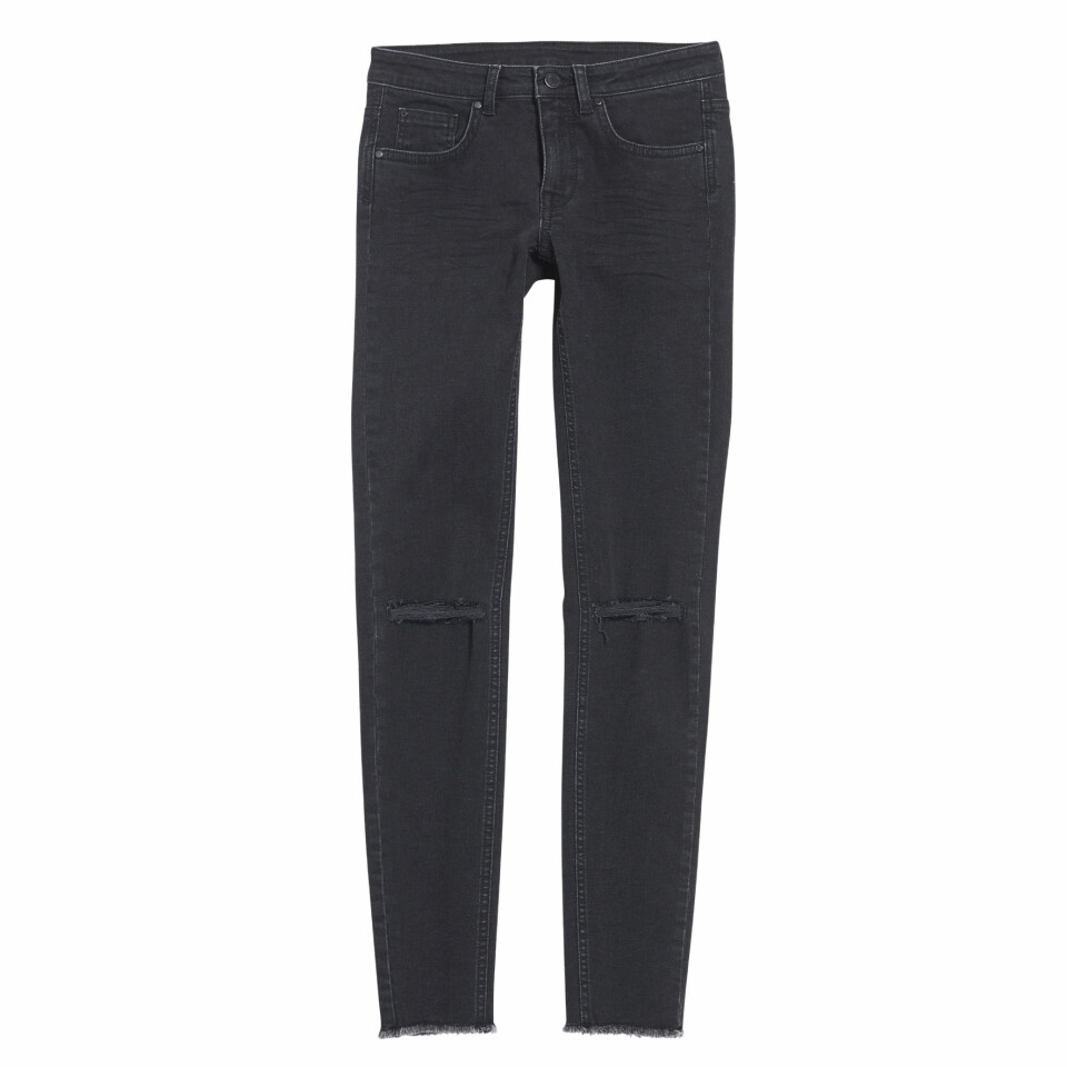 Ankelkorta jeans, 399 kr