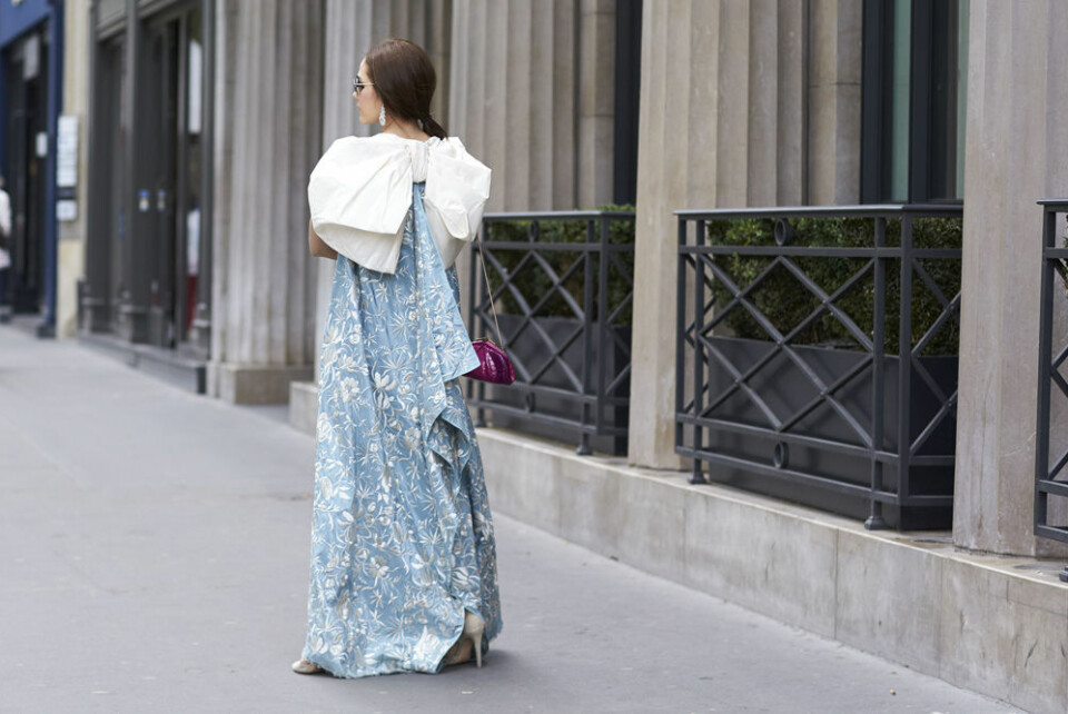 7. Vad som helst med fläckar.Känns det verkligen fräscht att få hem ett sprillans nytt plagg med någon annans foundationfläckar på? Tänk två gånger innan du köper ett plagg med fläckar. Du kan få det lite billigare, men du kan inte returnera det om du ångrar dig.