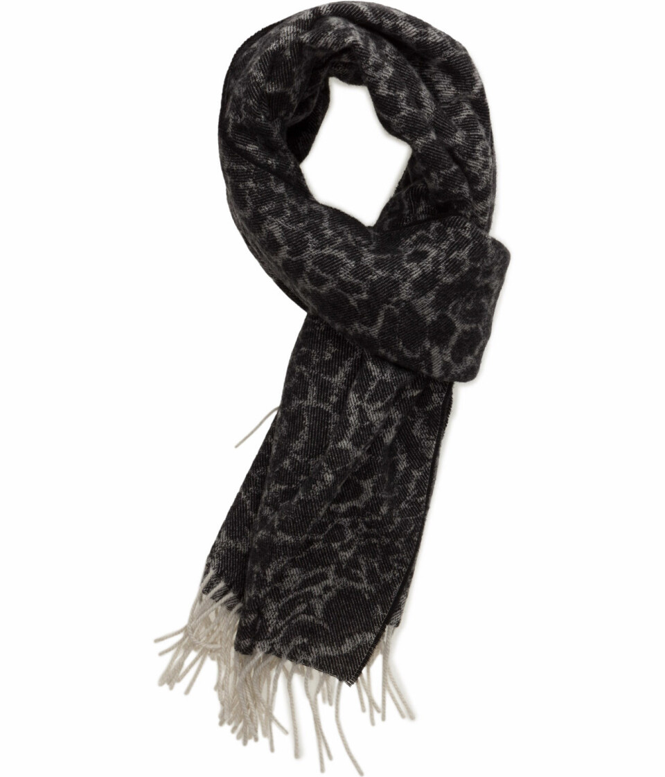 21 djurmönstrade plagg att möta hösten i