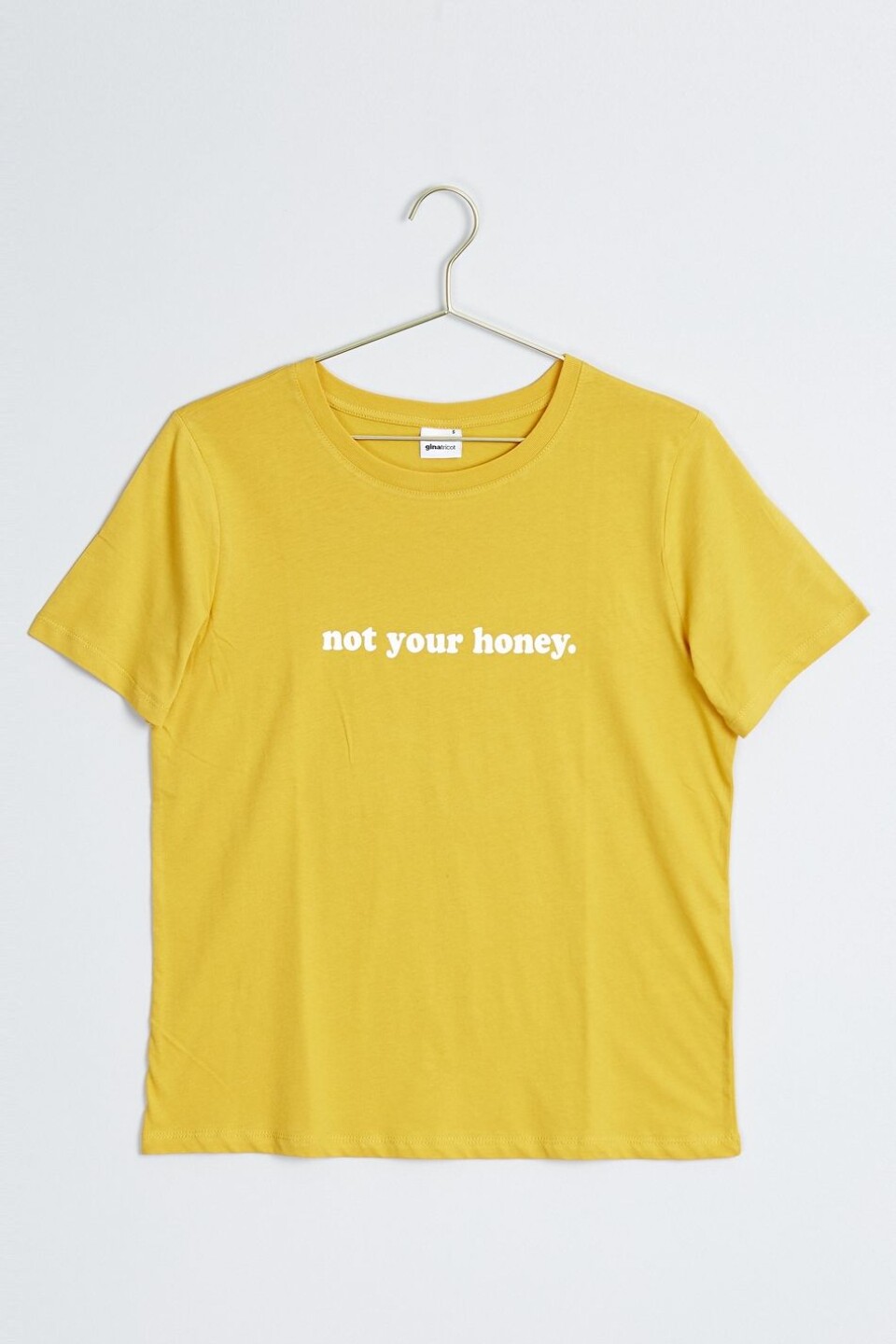 ”Not your baby” – 25 peppande tröjor med feministiskt tryck
