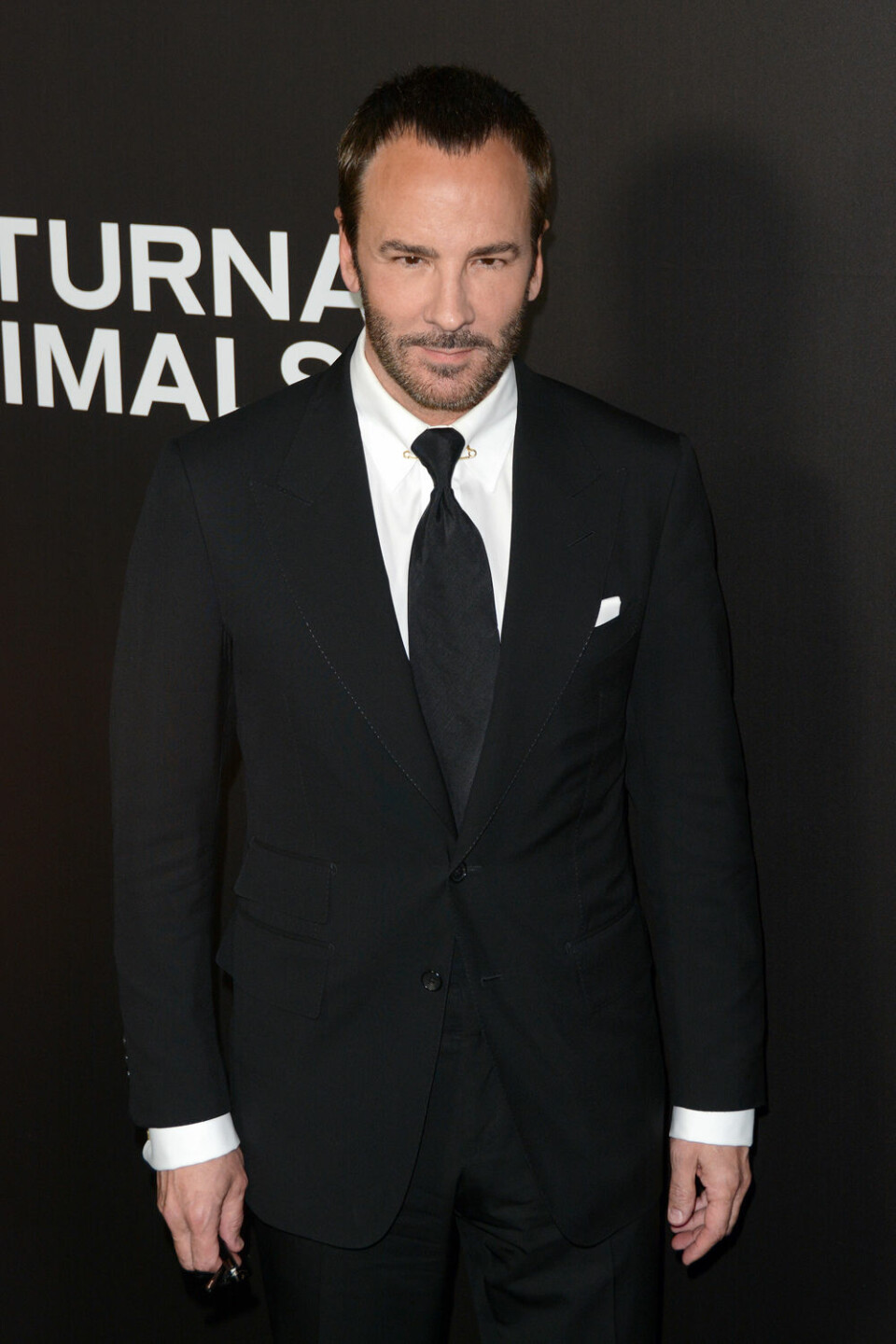 Tom Ford: 'Jag fick frågan om att klä henne för ett par år sedan och jag tackade nej. Hon är inte min image. Och vet du vad, first ladyn, bortsett från att jag är demokrat och röstade på Hillary och är väldigt ledsen och besviken över att hon inte vann, borde inte bära mina kläder ändå. De är för dyra', sade han till The View.