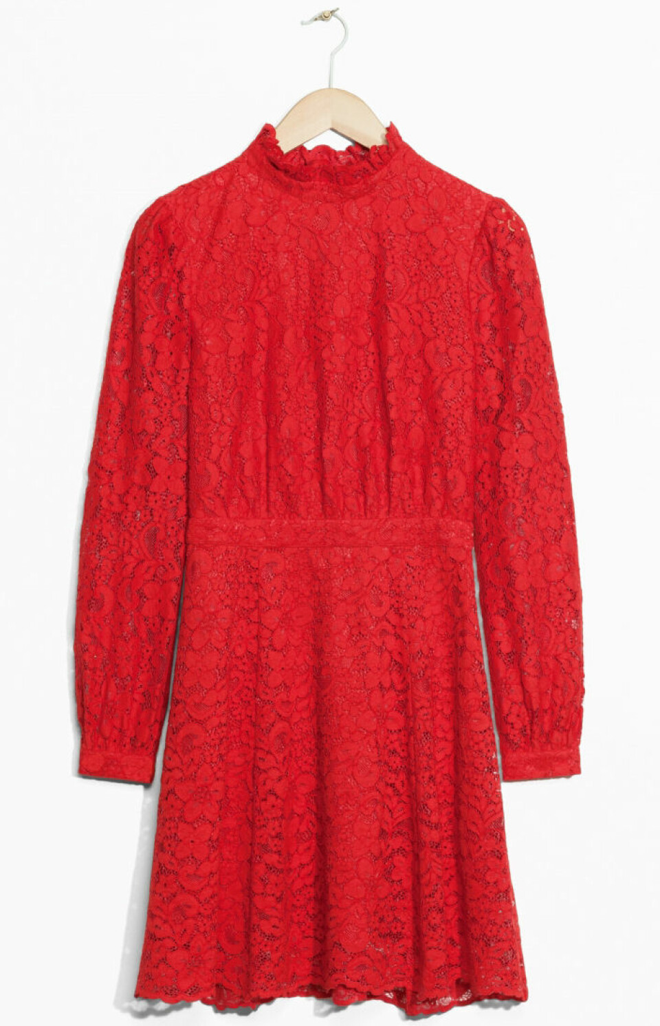 21 röda spetsklänningar – perfekta till julafton