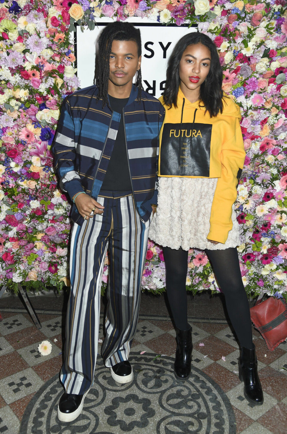 Julian Hernandez, Awa Santesson-Sey