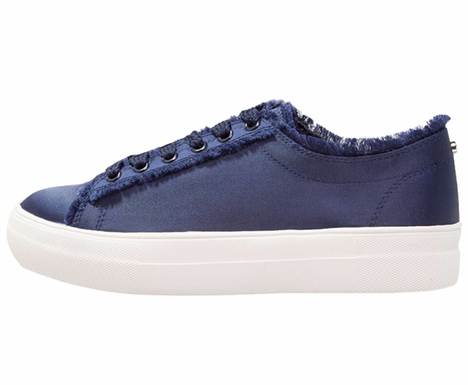 Sneakers till våren 2018 – säsongens 20 bästa köp