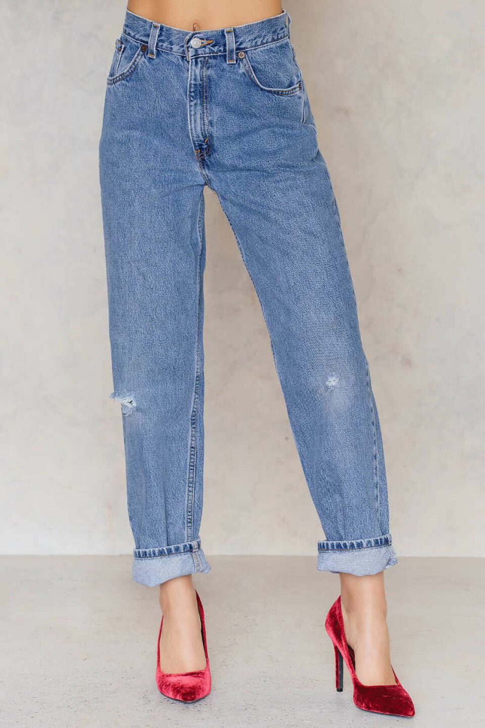 Mom jeans – så stylar du trenden (+ 17 stilsäkra köp)